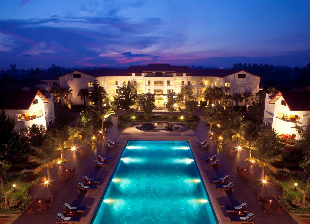 Paradise Angkor Villa Hotel Siem Reap Exterior photo