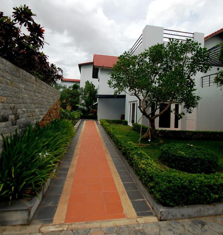 Paradise Angkor Villa Hotel Siem Reap Exterior photo