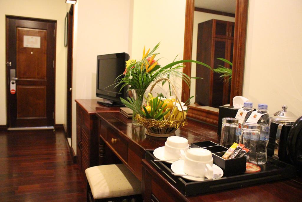 Paradise Angkor Villa Hotel Siem Reap Exterior photo