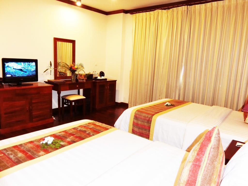 Paradise Angkor Villa Hotel Siem Reap Exterior photo